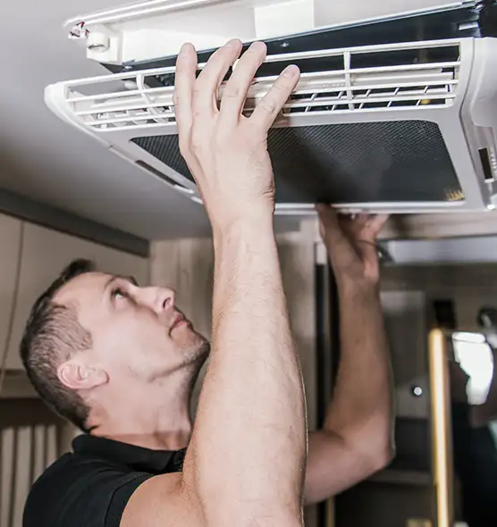  Professional Licensed And Insured Cleaners in Greenwood, MS